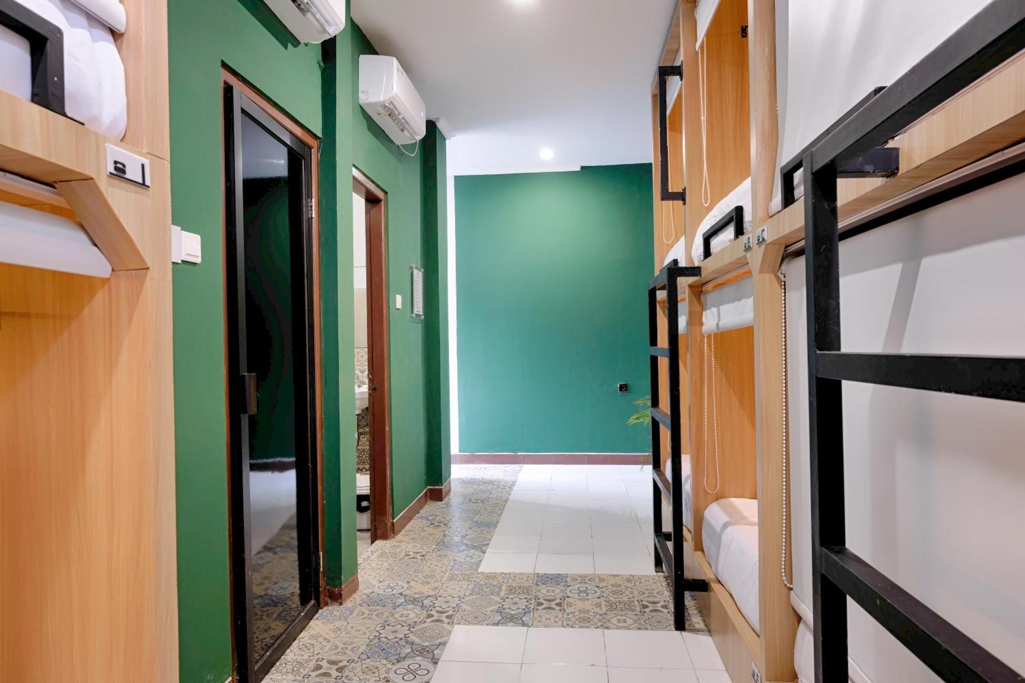 Hubs Hostel يوغياكارتا المظهر الخارجي الصورة