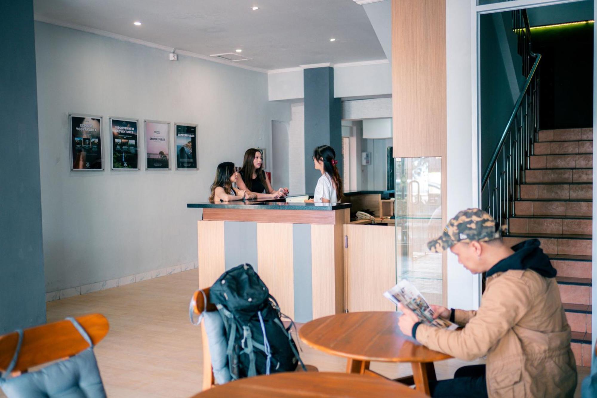 Hubs Hostel يوغياكارتا المظهر الخارجي الصورة